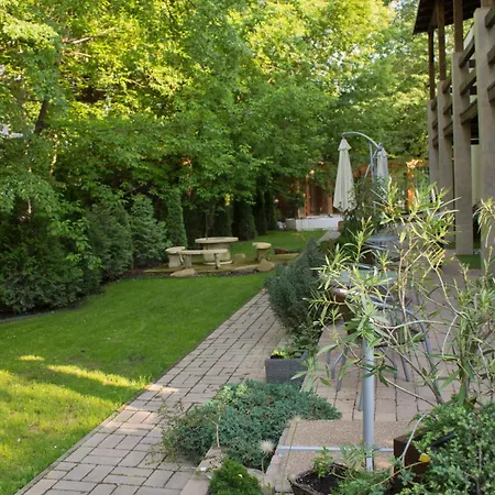 ゲストハウス Silver Garden